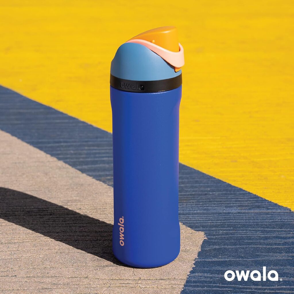 Why the 32 oz FreeSip Water Bottle is a Game-Changer for On-the-Go Hydration – Leak-Proof, Straw Lid & Ultra-Dark Finish